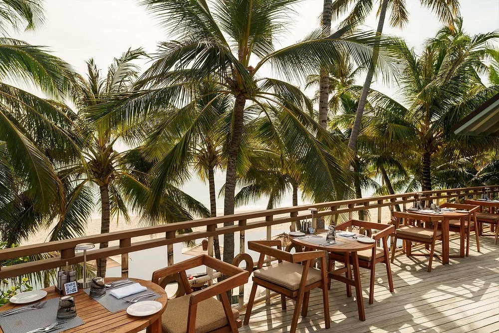 SIYAM WORLD MALDIVES: Ресторан 12