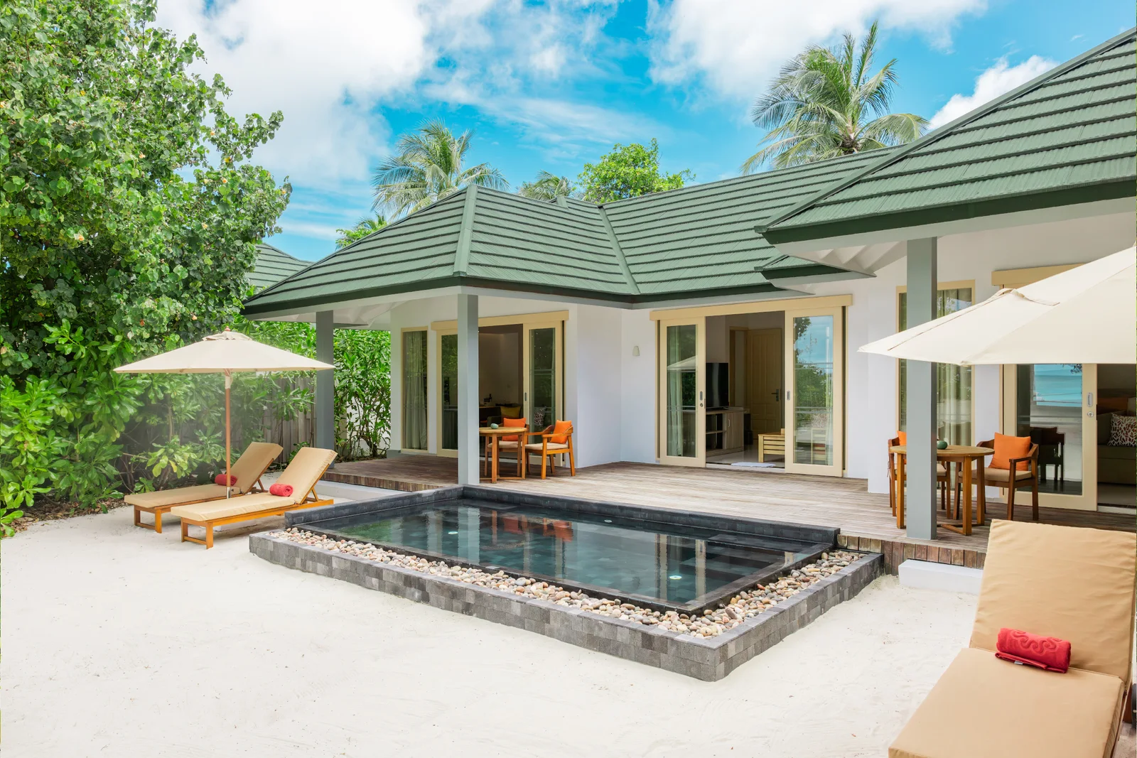 Two Bedroom Pool Beach Villa - фото 4