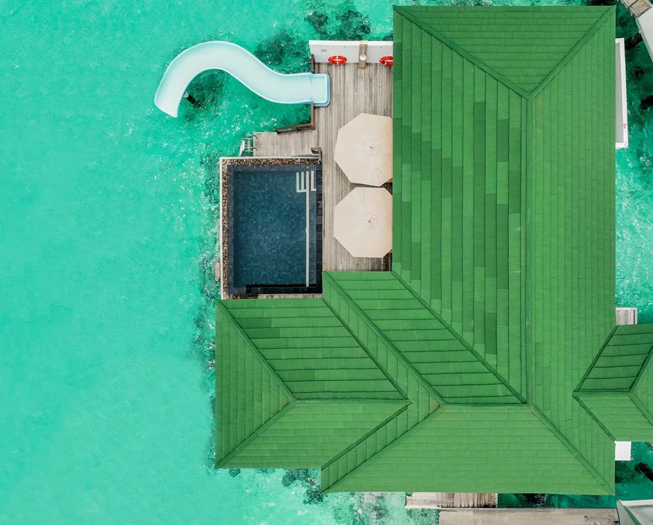 Water Pavilion with Pool + Slide - фото 2